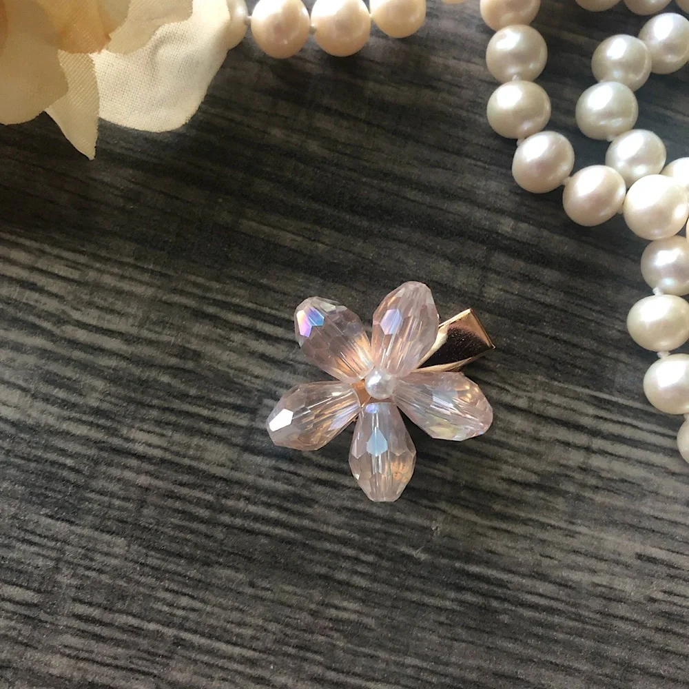 NEW Glass Crystal Flower Hair Clip - Picture 3 of 5